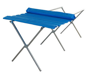 vybavenie obchodu figuríny vešiaky stojany doplnky Poľsko